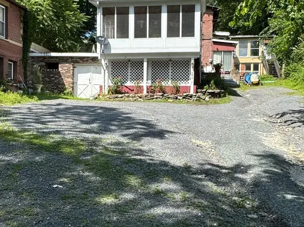 707B Delaware Avenue, Albany, NY 12209