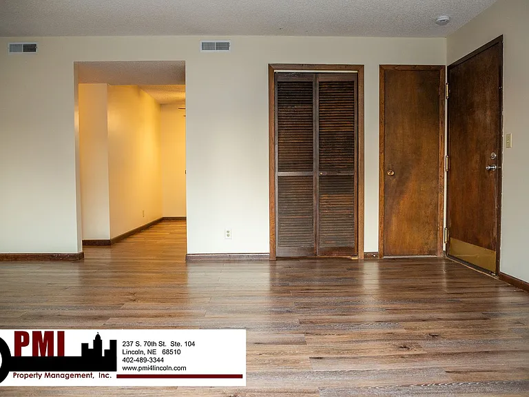 2323 D St #5 — Photo 6