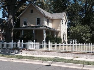 822 Dunlewy St, Asbury Park, NJ 07712