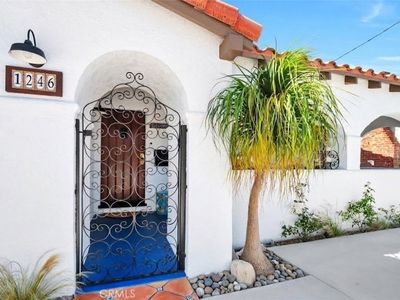 1246 1st St, Hermosa Beach, CA, 90254