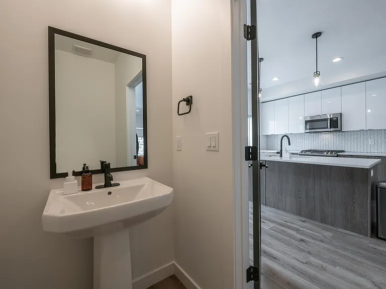 620 N Orchard Dr #9 — Photo 10