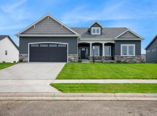 11384 Albany Ridge Dr, Osceola, IN 46561