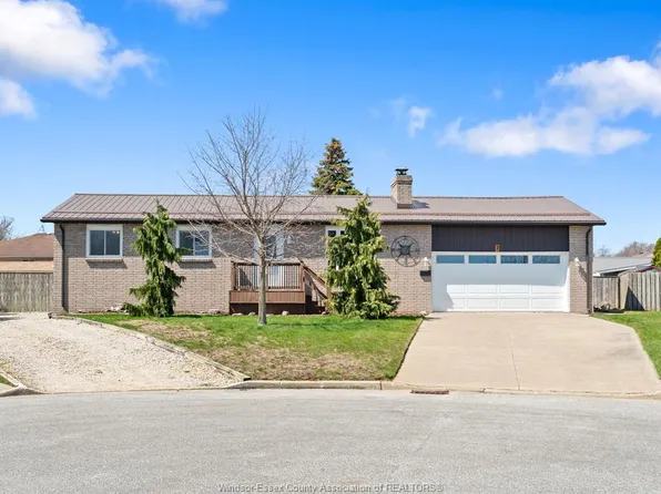 3 Lawson Cres, Essex, ON N0R 1G0