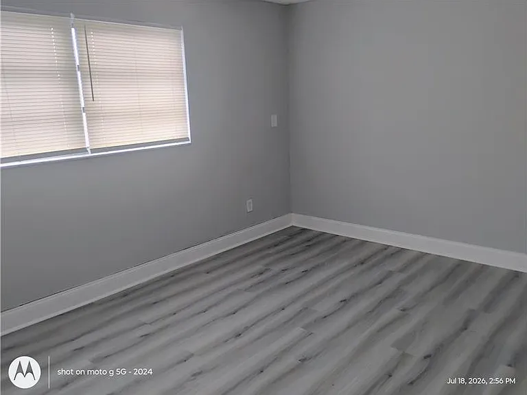 4321 Hallandale Beach Blvd — Photo 24