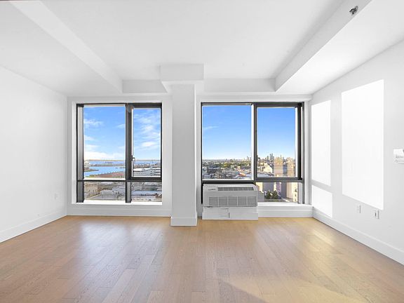 2nd image of 635 4th Ave #1124