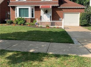 240 E 272nd St, Euclid, OH