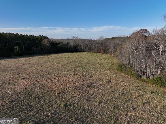 5th image of 1 Seneca Cir