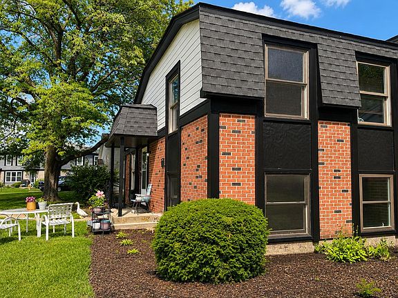 3rd image of 840 Inverrary Ln #840