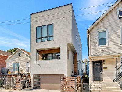 1920 S Shelby Ct, Chicago, IL, 60608