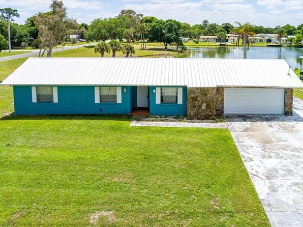 6901 Salerno Rd, Fort Pierce, FL 34951