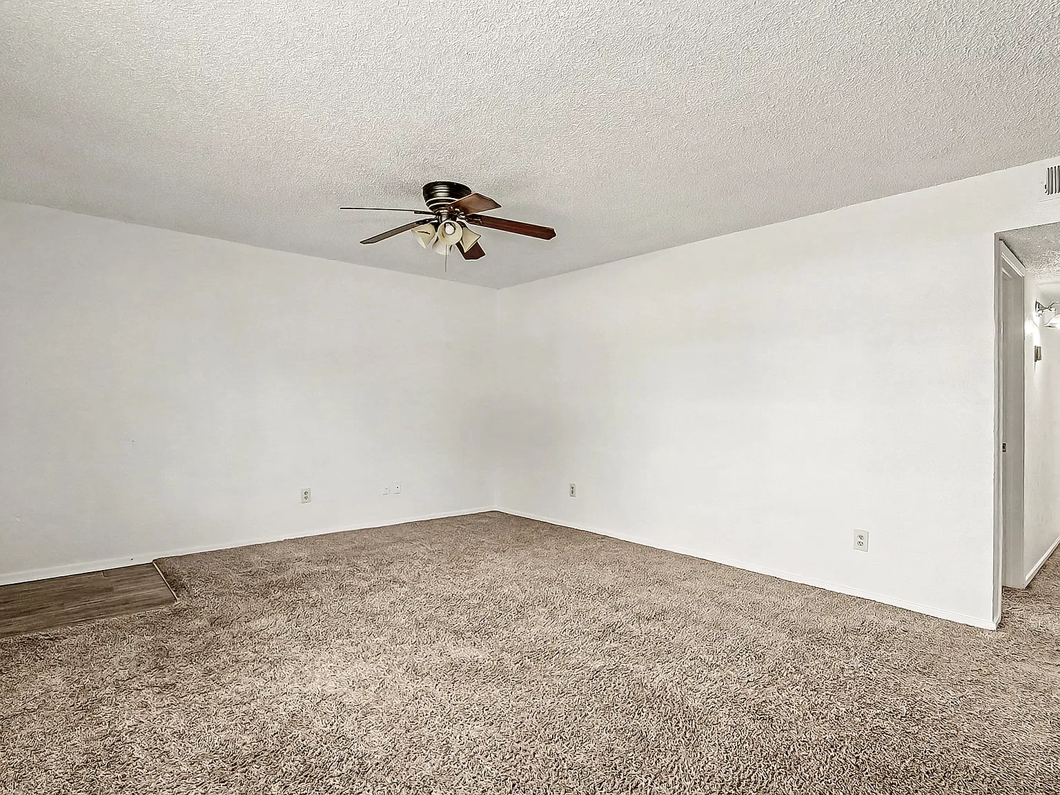 110 Ramada Dr — Photo 3