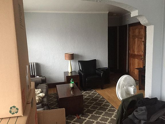 5th image of 3273 S Kinnickinnic Ave APT 8