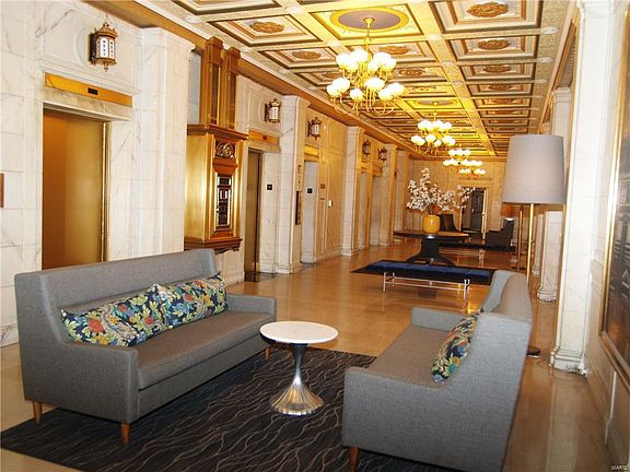 4th image of 314 N Broadway Ave #1004