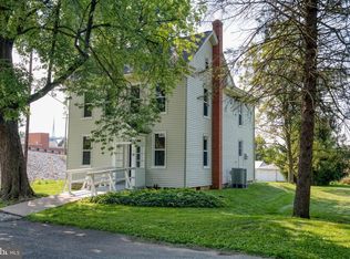 16 W Summit St, Annville, PA 17003