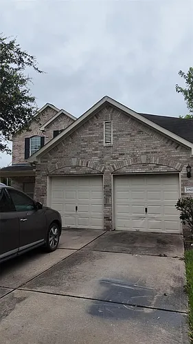 20511 Raincrest Dr Photo 1
