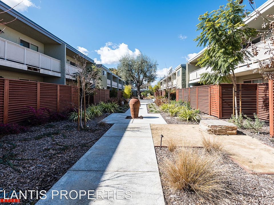 2nd image of 457 Acalanes Dr APT 02