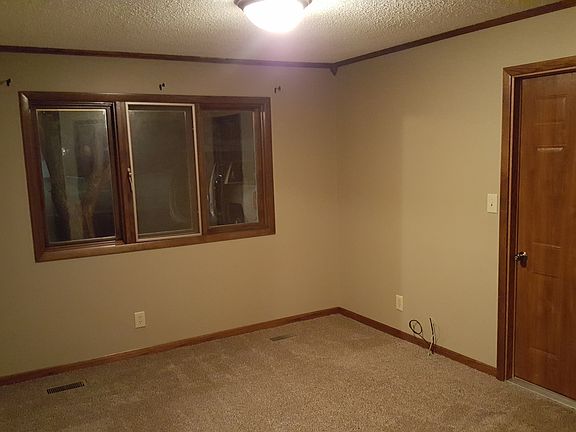5th image of 1801 William Ave