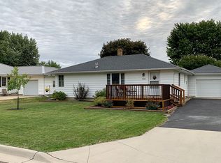 1134 5th St, Jesup, IA 50648