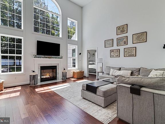 5th image of 26144 Harmony View St