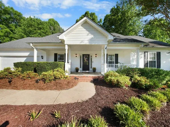 819 N Alderwood Rd, Woodruff, SC 29388