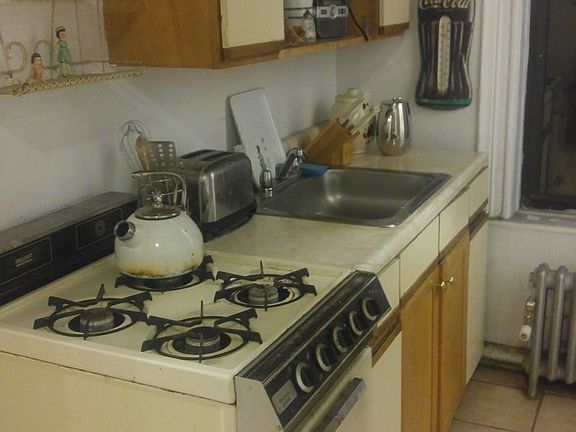 5th image of 148 President St APT 6