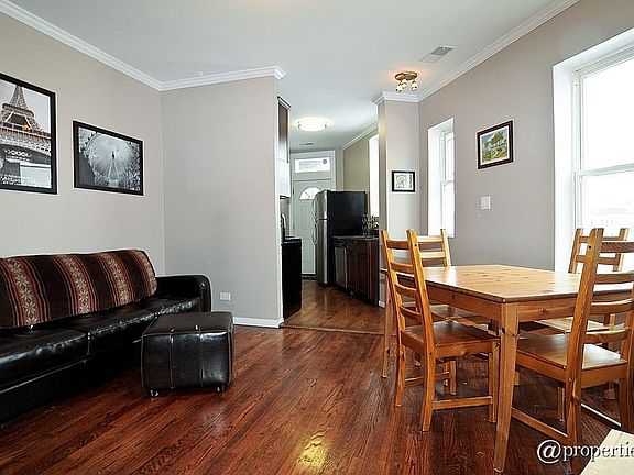 Living Room / Dining Room