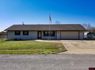 505 Montgomery Ave, Mountain Home, AR 72653