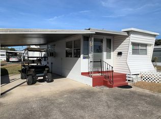 35 Mango Pl, Tavares, FL 32778