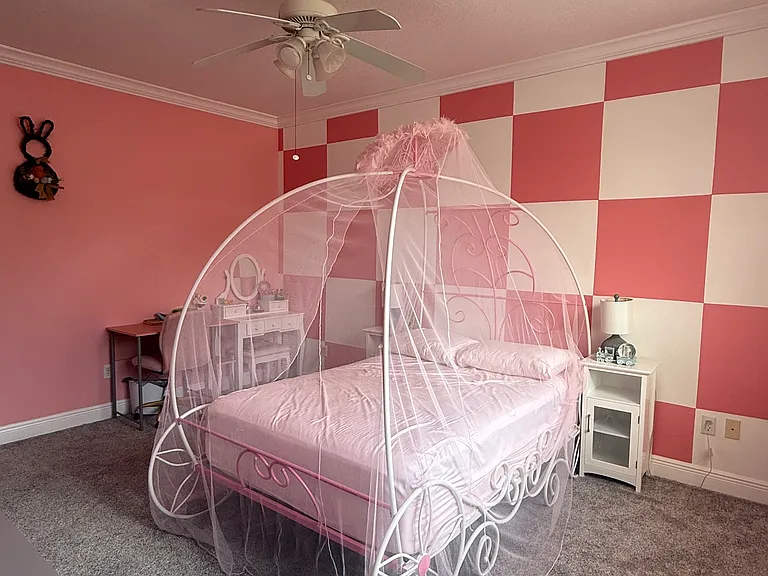 8228 Tivoli Dr — Photo 26