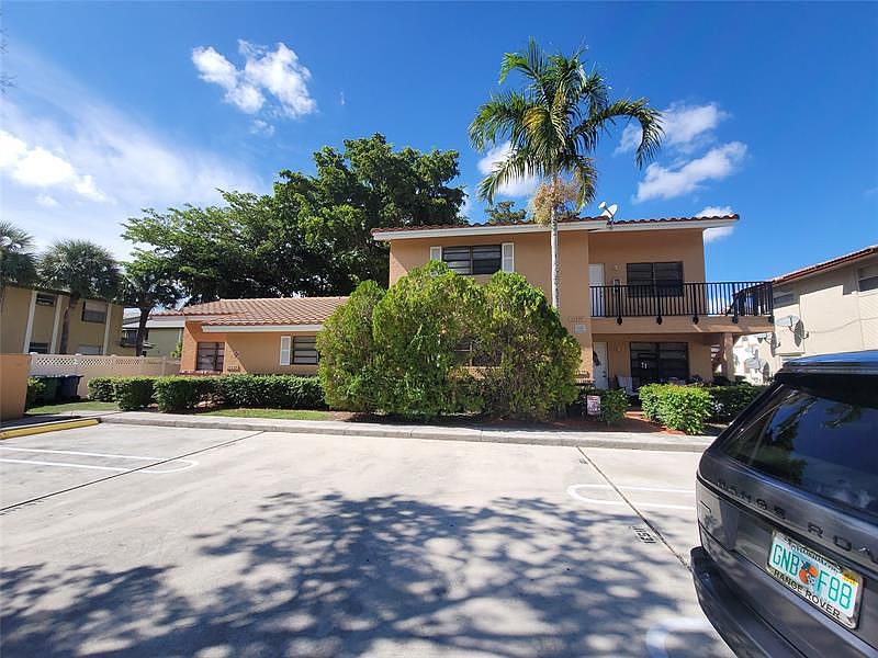 1st image of 11535 NW 43rd St #535