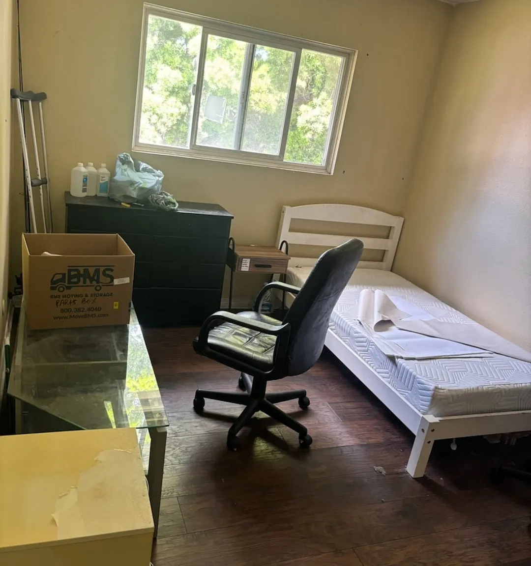 3 bed, 1.5 bath, 1240 sqft, $850 — Photo 1