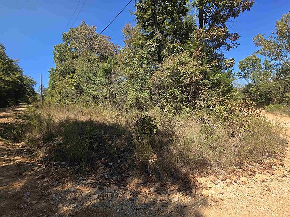 3rd image of L-1-B Northwood Dr