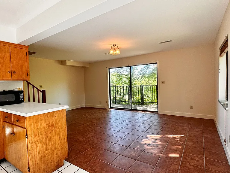 2472 Red Hill Rd — Photo 34