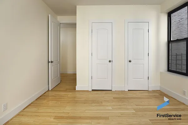 Rented by FirstService Realty (legacy) | media 4