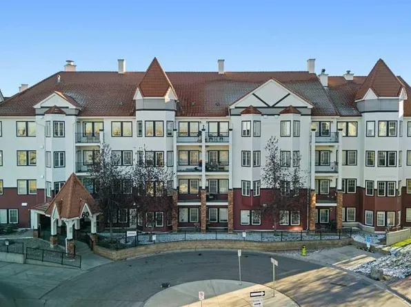 60 N Royal Oak Plz NW #240, Calgary, AB T3G 0A7