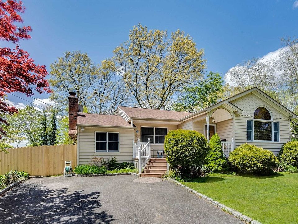 1st image of 9 Meadow Haven Ln