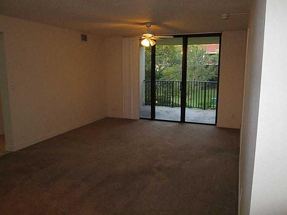 2nd image of 10105 W Sunrise Blvd