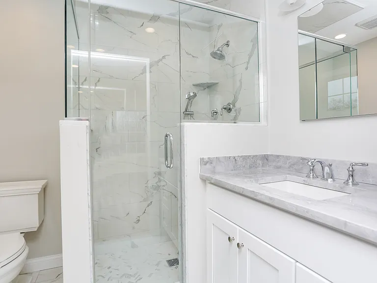 81 Cos Cob Ave #B — Photo 9