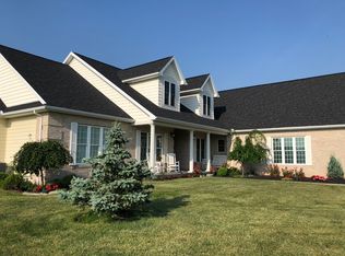 12737 Chickory Dr, Van Buren, OH 45889