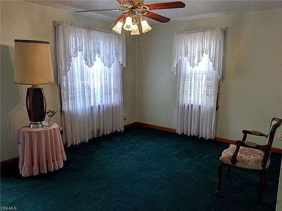 3rd image of 177 Mansell Dr