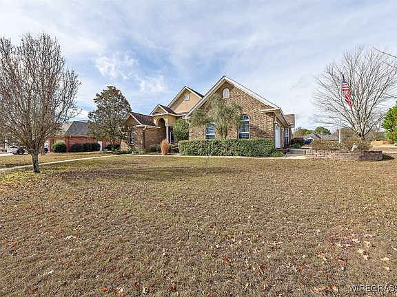 4th image of 100 Red Dirt Rd