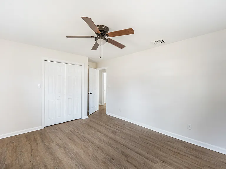 236 Newcomb Drive - 2 — Photo 10