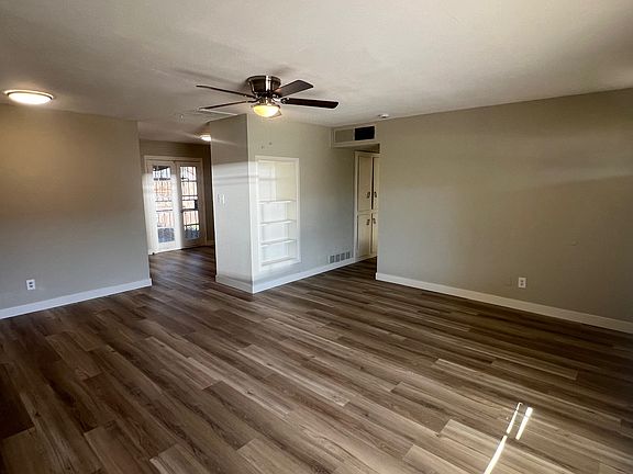 4th image of 4312 N 47th Dr