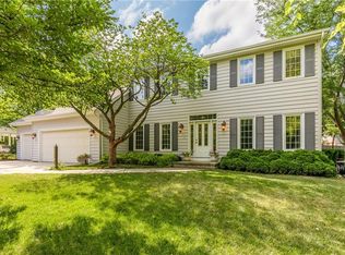 6130 Brandywine Dr, Johnston, IA 50131