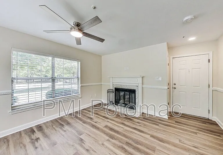 10301 Westridge Dr #101 — Photo 7