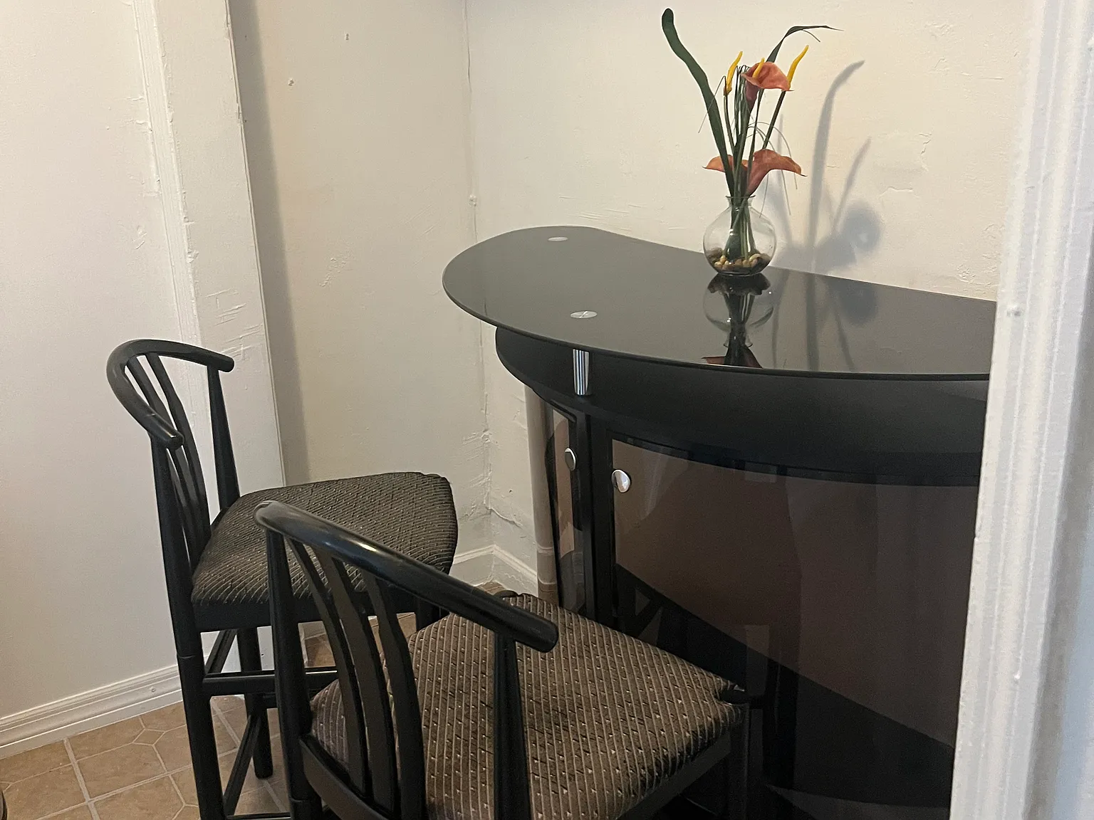 1 bed, $1,250 — Photo 2