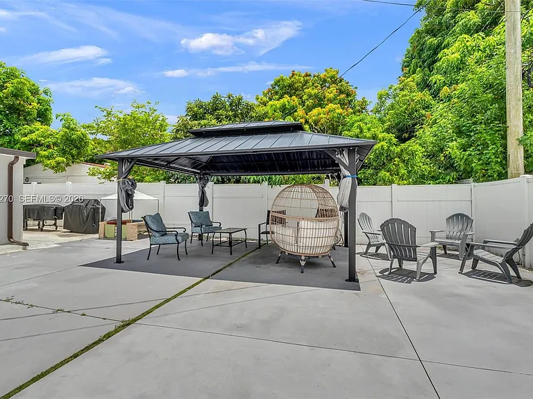 7420 Hope St — Photo 39