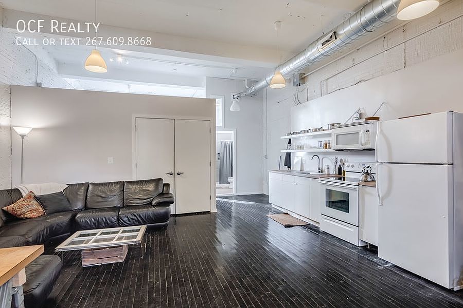 1st image of 1804-08 E Hazzard St #1B