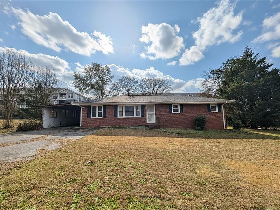 1st image of 734 Meadowlark Dr