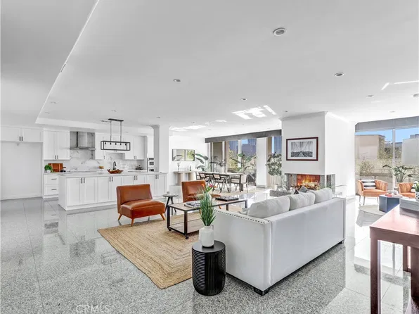 1333 S Beverly Glen Blvd APT 402, Los Angeles, CA 90024